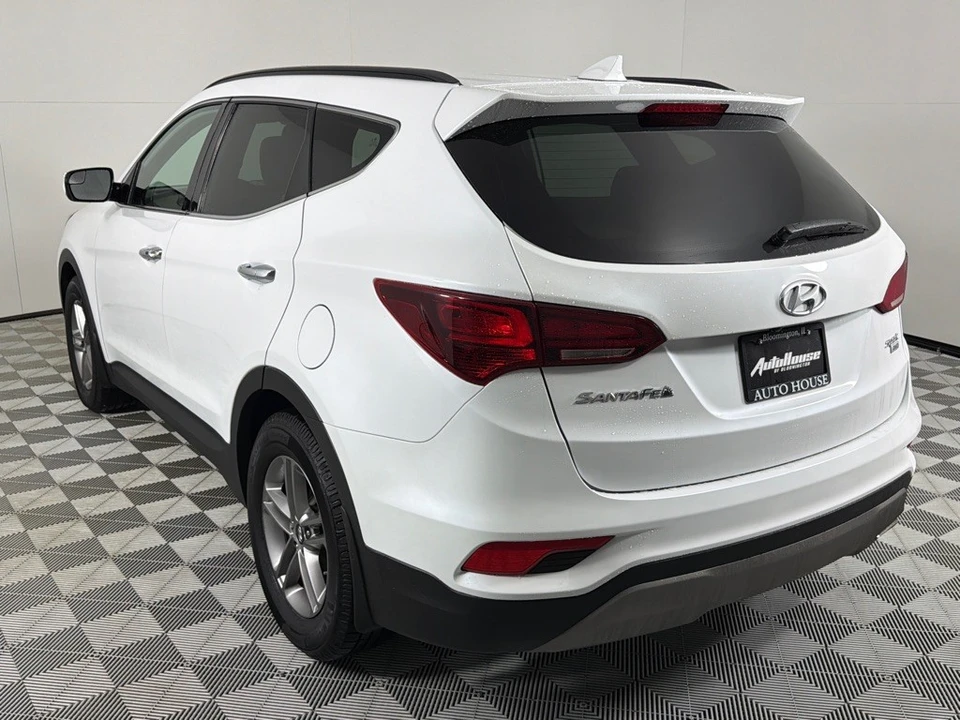 2018 Hyundai Santa Fe - Image 7 of 21