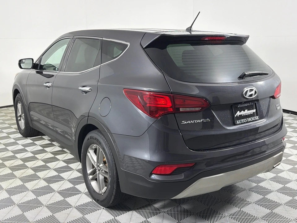 2018 Hyundai Santa Fe - Image 7 of 21