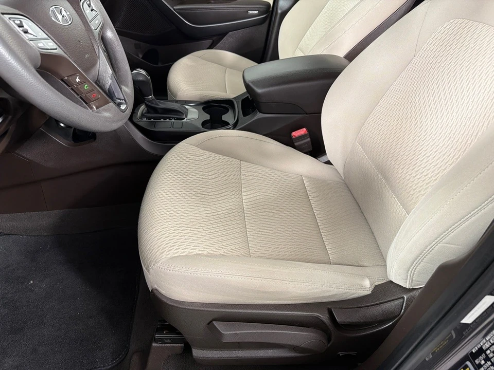 2018 Hyundai Santa Fe - Image 12 of 21