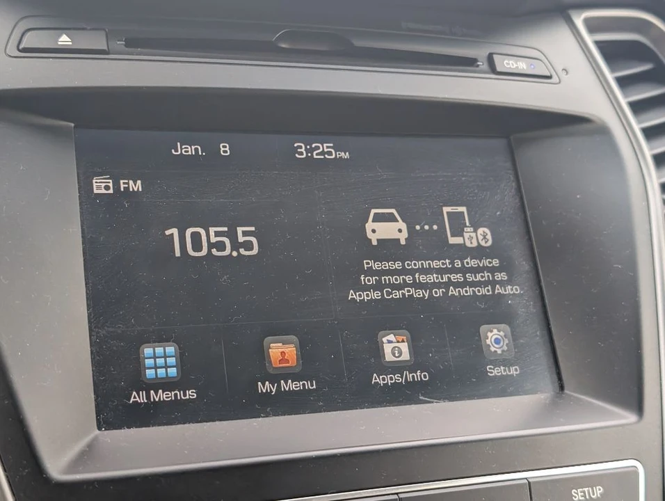 2018 Hyundai Santa Fe - Image 18 of 21