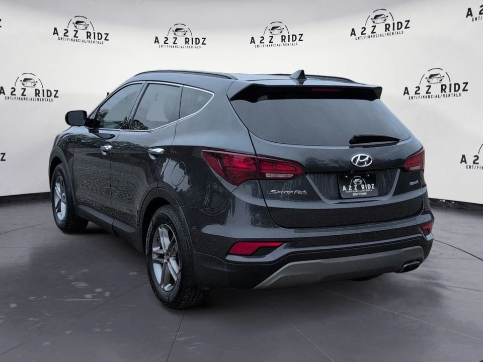 2018 Hyundai Santa Fe - Image 4 of 23