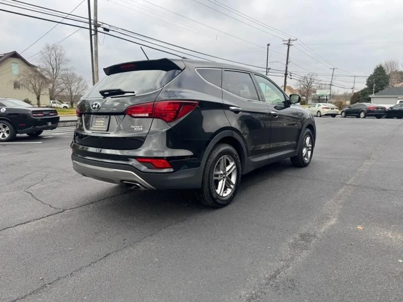 2018 Hyundai Santa Fe - Image 3 of 7