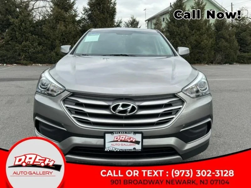 2018 Hyundai Santa Fe - Image 3 of 12