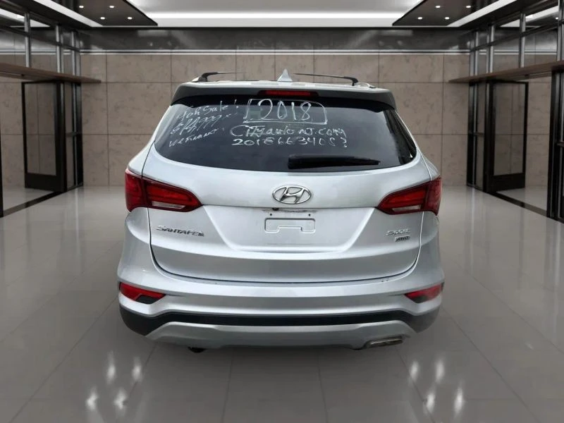 2018 Hyundai Santa Fe - Image 6 of 12