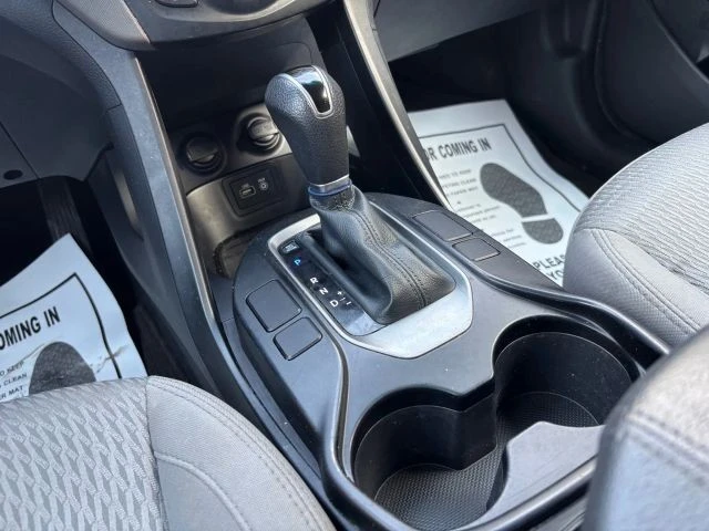 2018 Hyundai Santa Fe - Image 20 of 21