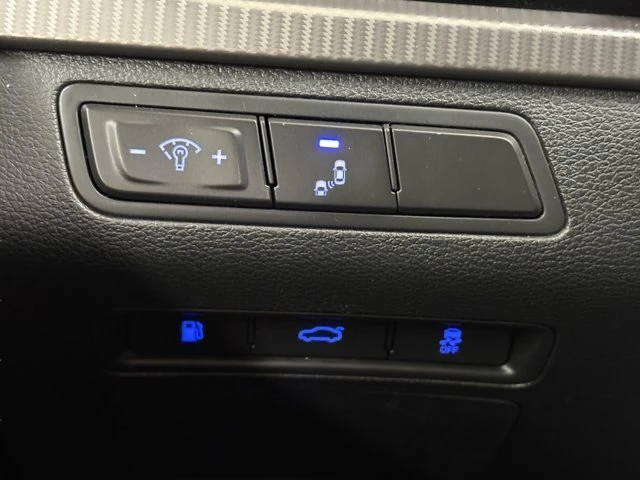 2018 Hyundai Sonata - Image 17 of 20