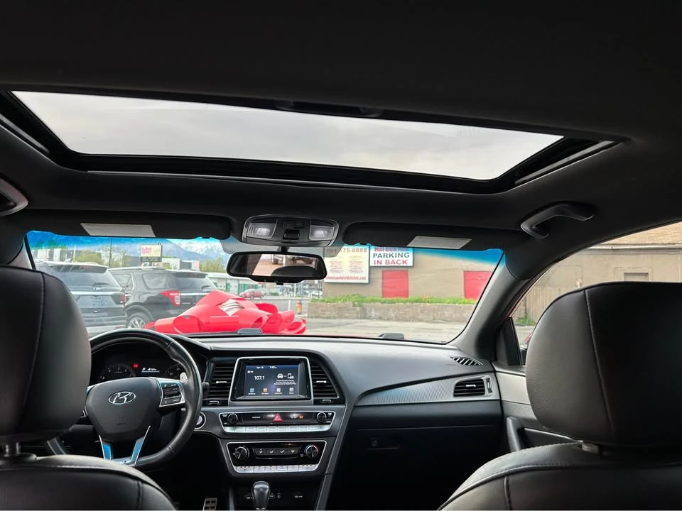 2018 Hyundai Sonata - Image 10 of 20