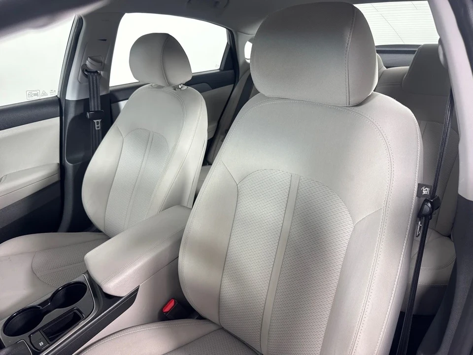 2018 Hyundai Sonata - Image 11 of 12