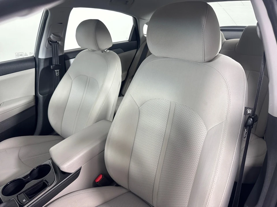 2018 Hyundai Sonata - Image 11 of 12