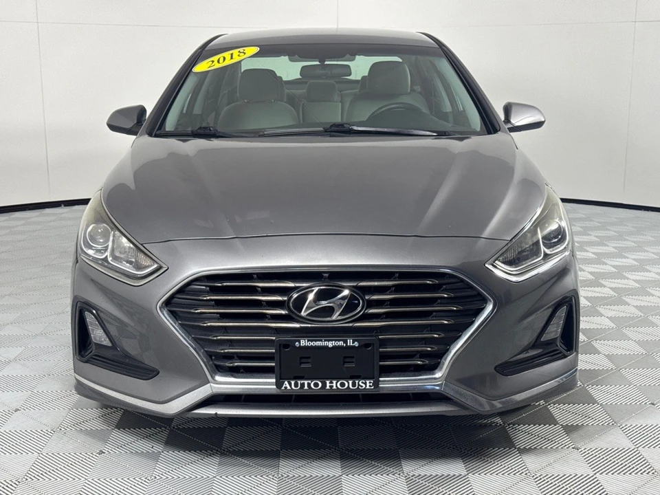 2018 Hyundai Sonata - Image 8 of 12