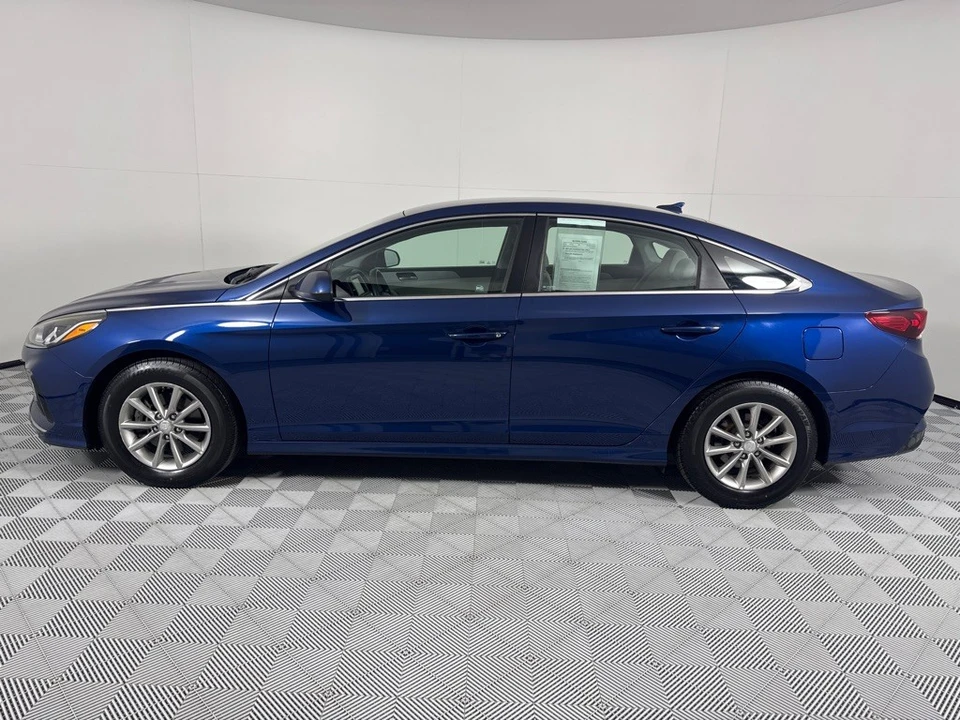 2018 Hyundai Sonata - Image 8 of 21