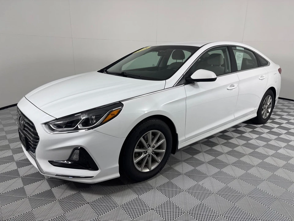 2018 Hyundai Sonata - Image 9 of 12