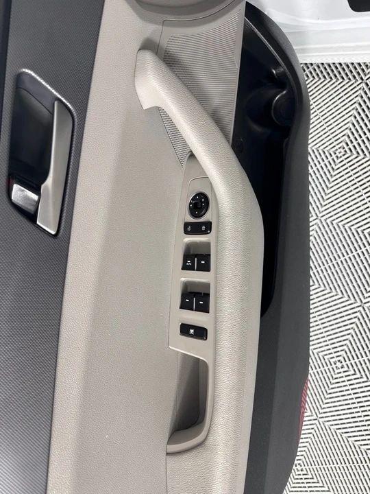 2018 Hyundai Sonata - Image 12 of 12