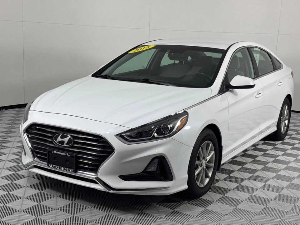 2018 Hyundai Sonata - Image 10 of 12