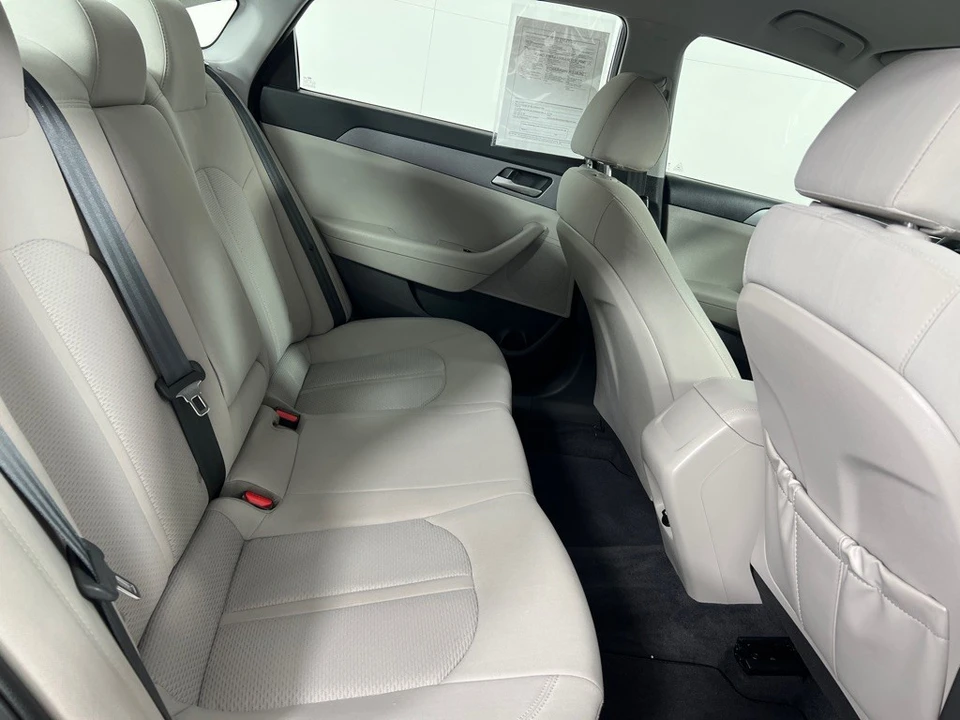 2018 Hyundai Sonata - Image 20 of 21