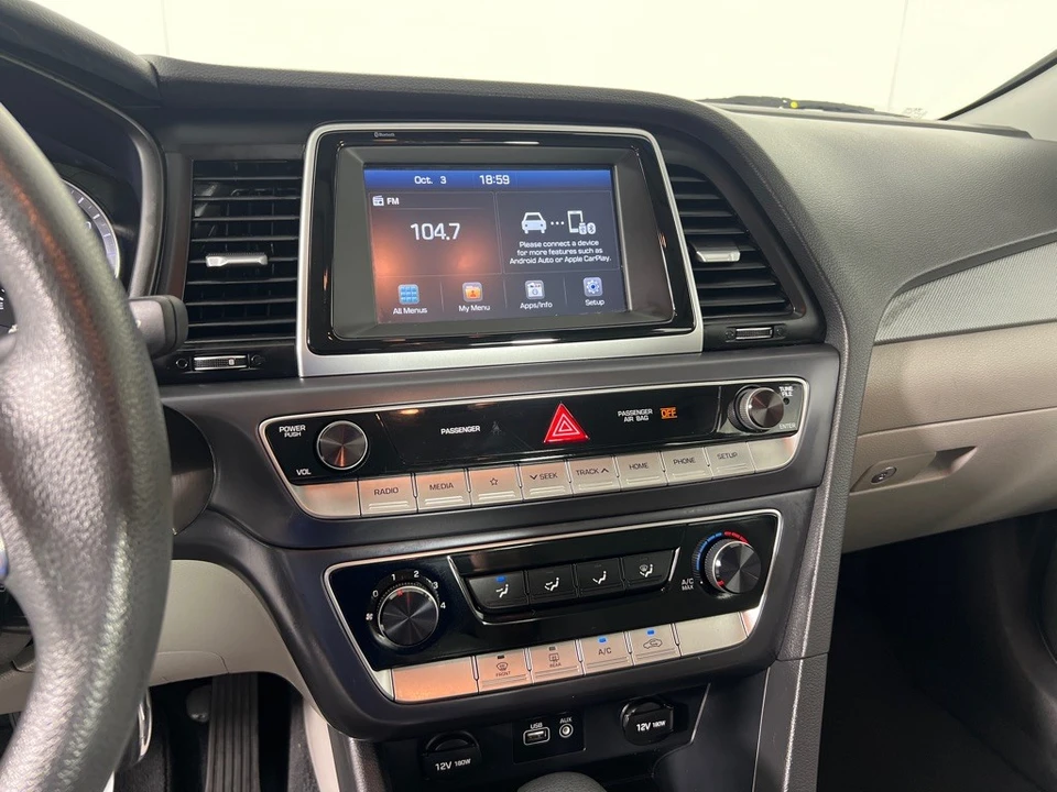 2018 Hyundai Sonata - Image 12 of 21