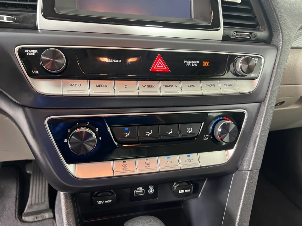 2018 Hyundai Sonata - Image 14 of 21