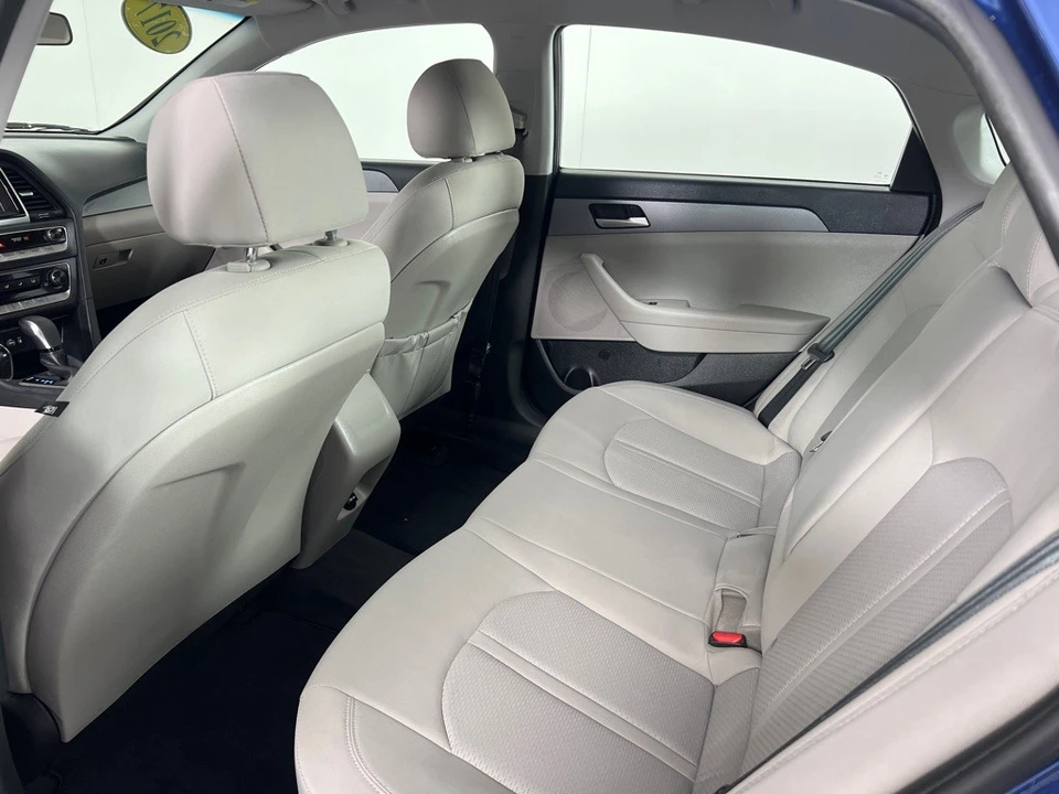 2018 Hyundai Sonata - Image 17 of 21