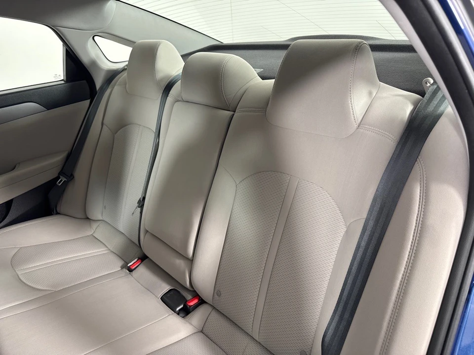 2018 Hyundai Sonata - Image 20 of 21