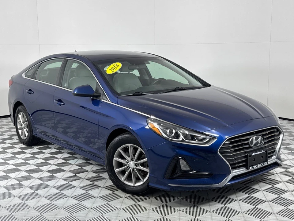 2018 Hyundai Sonata - Image 2 of 12