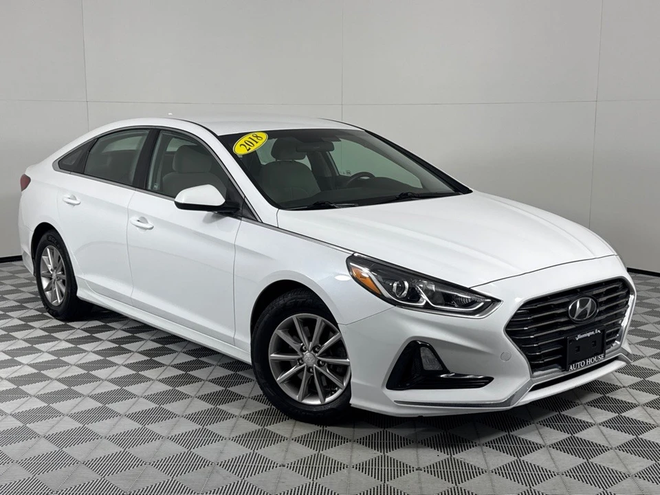 2018 Hyundai Sonata - Image 2 of 21