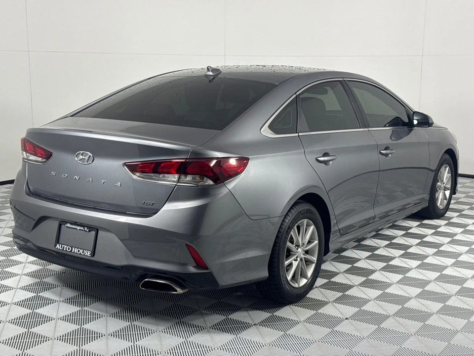 2018 Hyundai Sonata - Image 5 of 12