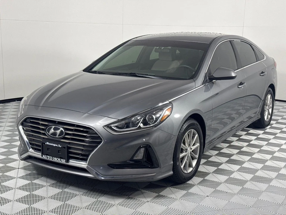 2018 Hyundai Sonata - Image 11 of 12