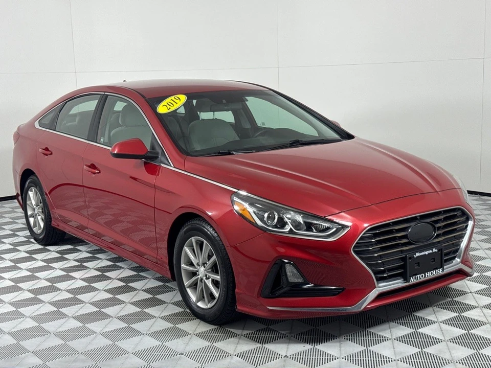 2018 Hyundai Sonata - Image 3 of 12