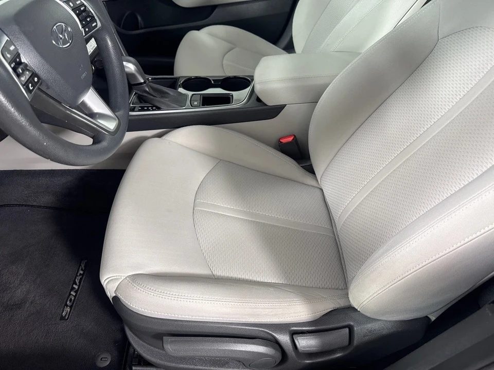 2018 Hyundai Sonata - Image 11 of 12