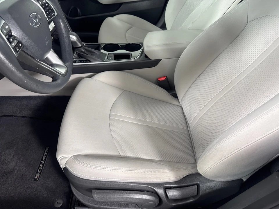 2018 Hyundai Sonata - Image 11 of 12