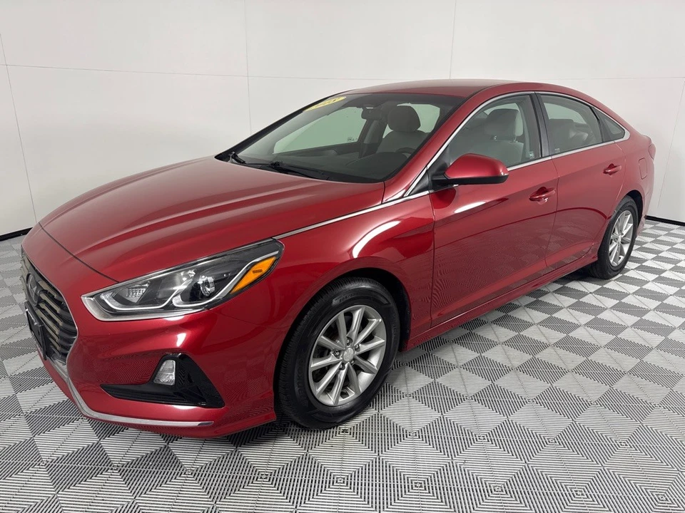 2018 Hyundai Sonata - Image 10 of 21
