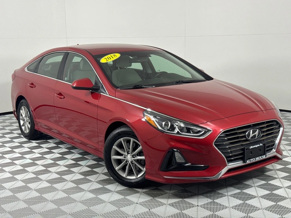 2018 Hyundai Sonata - Image 2 of 21