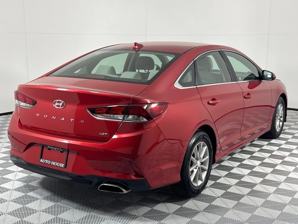2018 Hyundai Sonata - Image 5 of 21