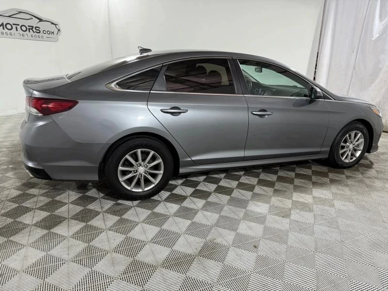 2018 Hyundai Sonata - Image 10 of 12