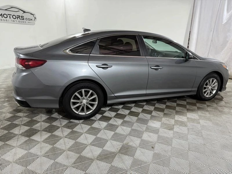 2018 Hyundai Sonata - Image 10 of 12