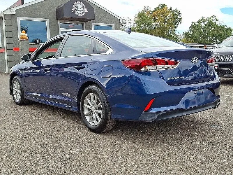 2018 Hyundai Sonata - Image 5 of 12