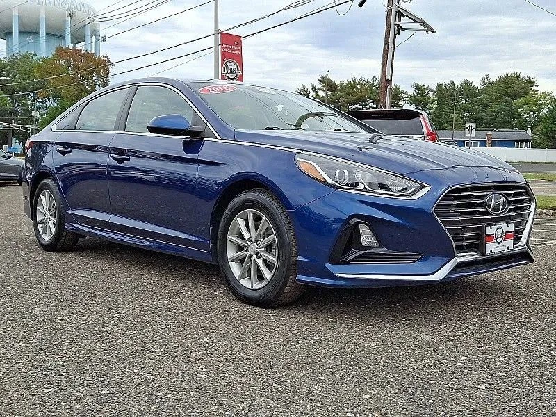 2018 Hyundai Sonata - Image 2 of 12