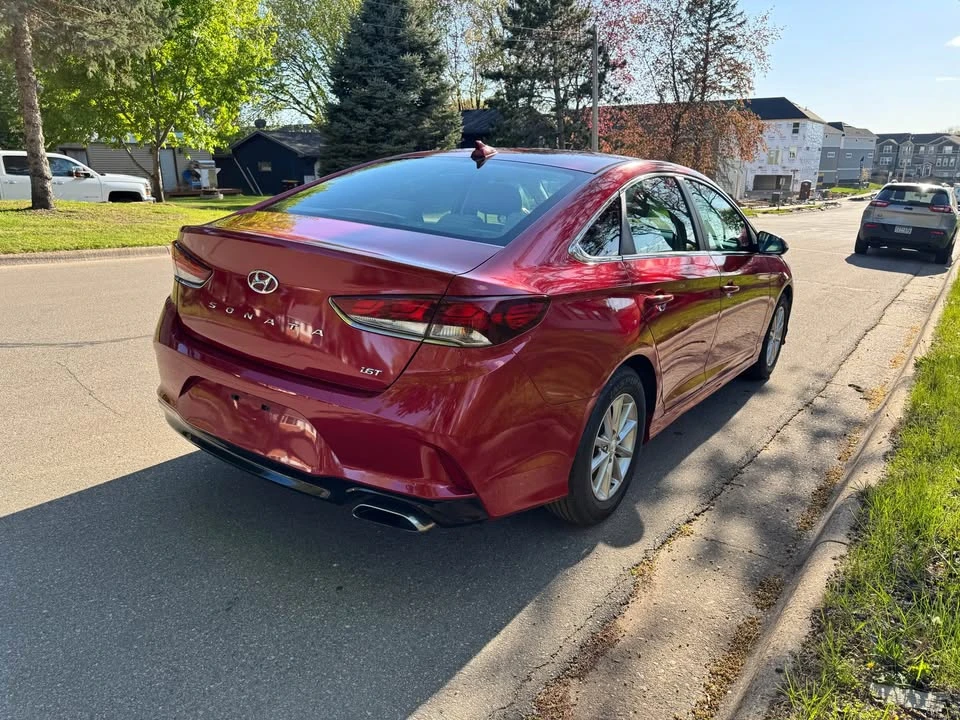 2018 Hyundai Sonata - Image 4 of 16