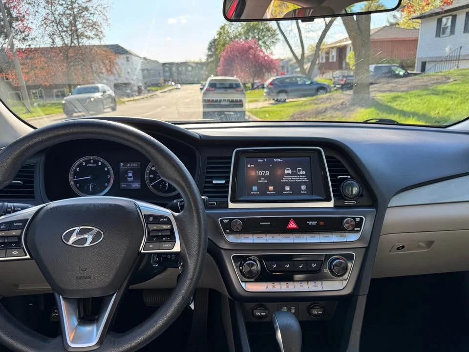 2018 Hyundai Sonata - Image 15 of 16