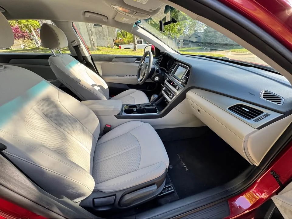 2018 Hyundai Sonata - Image 12 of 16