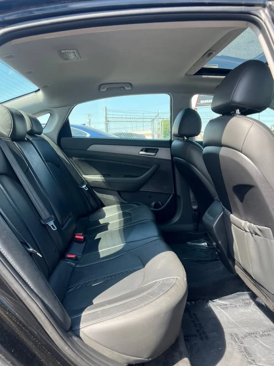 2018 Hyundai Sonata - Image 16 of 18