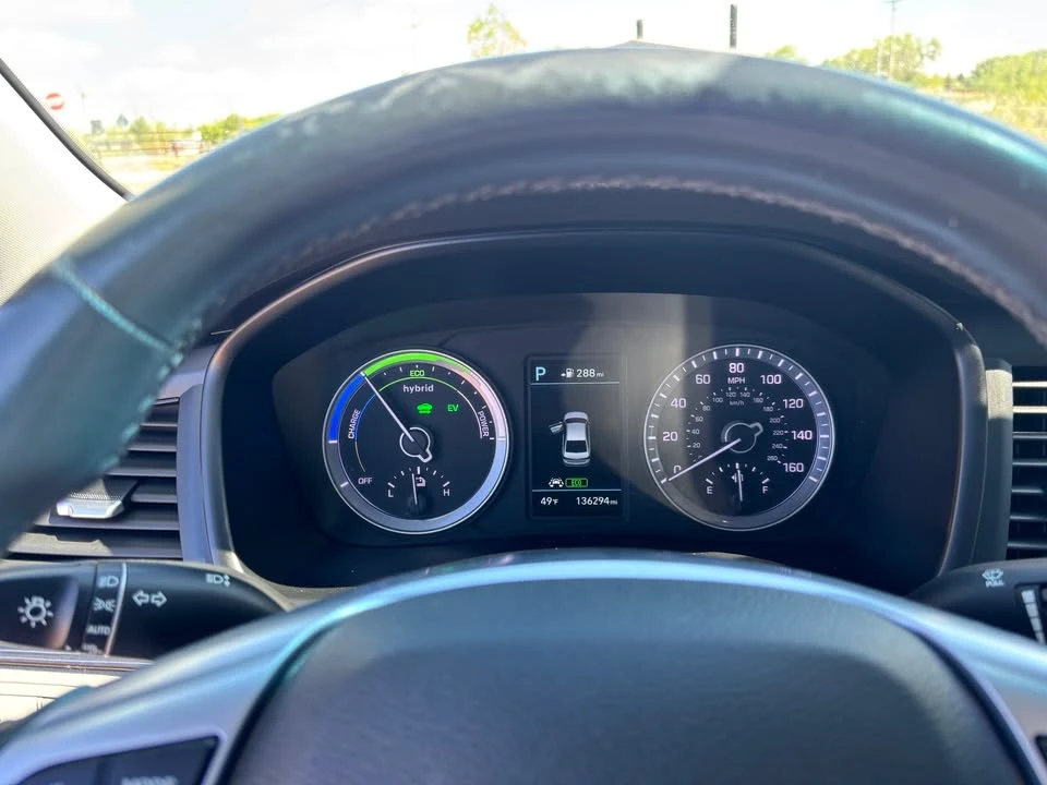 2018 Hyundai Sonata - Image 8 of 16