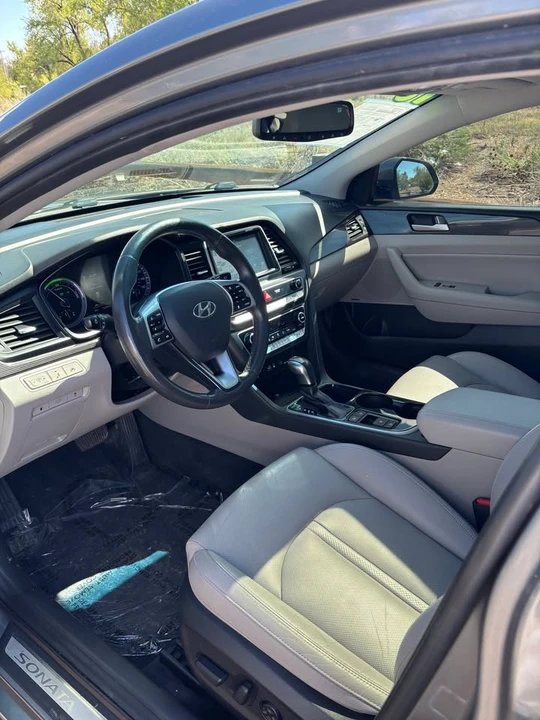 2018 Hyundai Sonata - Image 12 of 16
