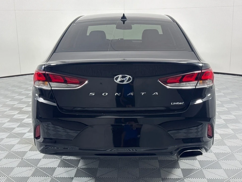2018 Hyundai Sonata - Image 6 of 12
