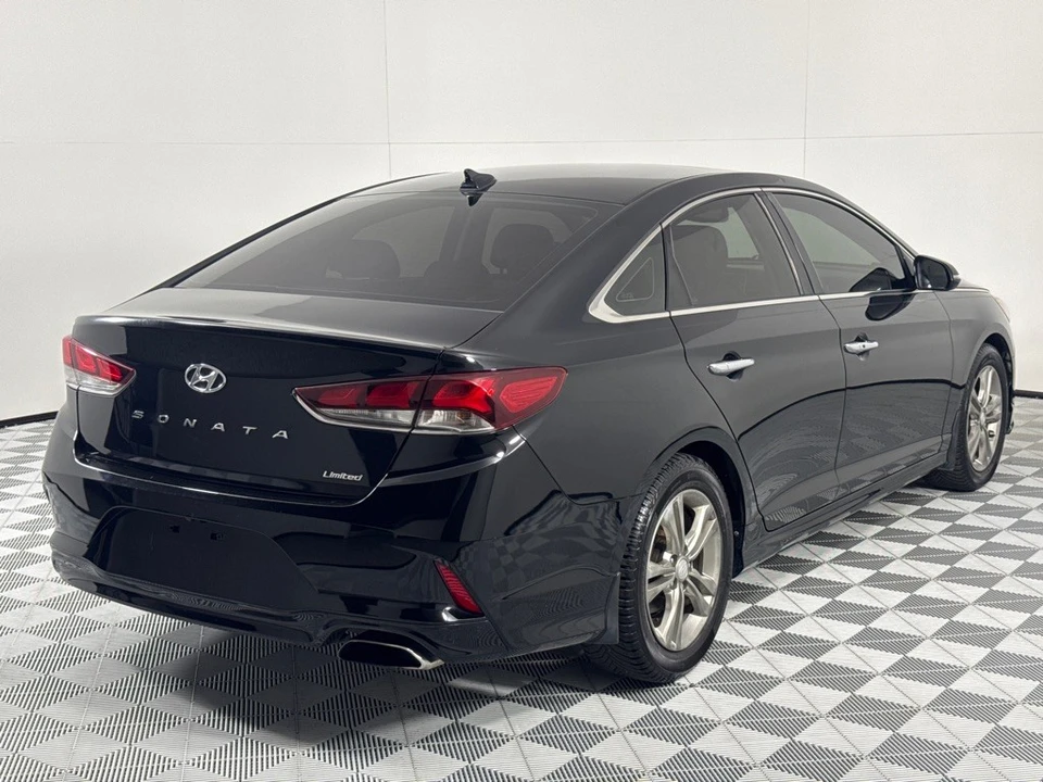 2018 Hyundai Sonata - Image 5 of 12