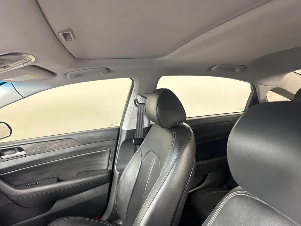 2018 Hyundai Sonata - Image 15 of 21