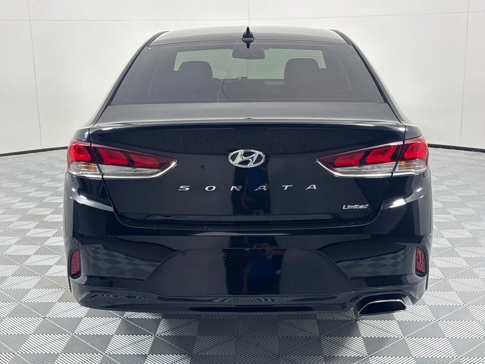 2018 Hyundai Sonata - Image 6 of 12