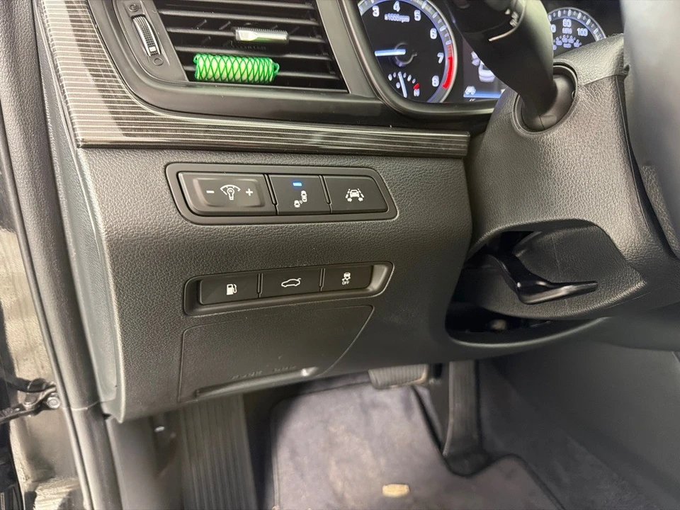 2018 Hyundai Sonata - Image 15 of 21