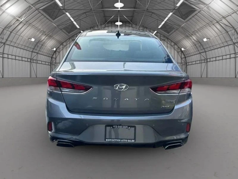 2018 Hyundai Sonata - Image 4 of 12