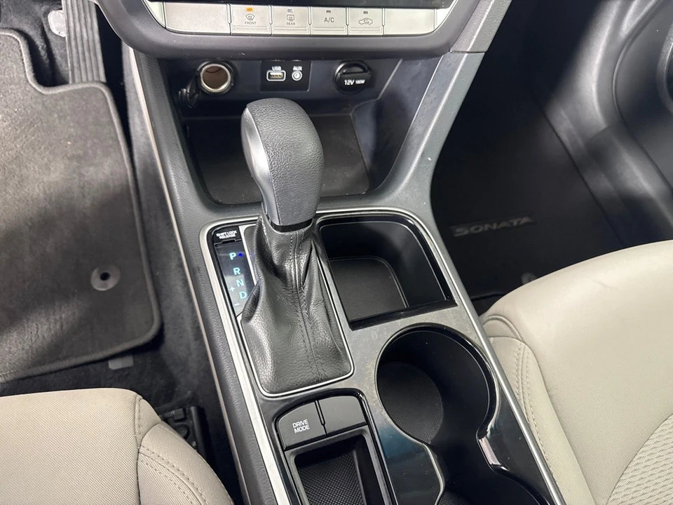 2018 Hyundai Sonata - Image 19 of 21